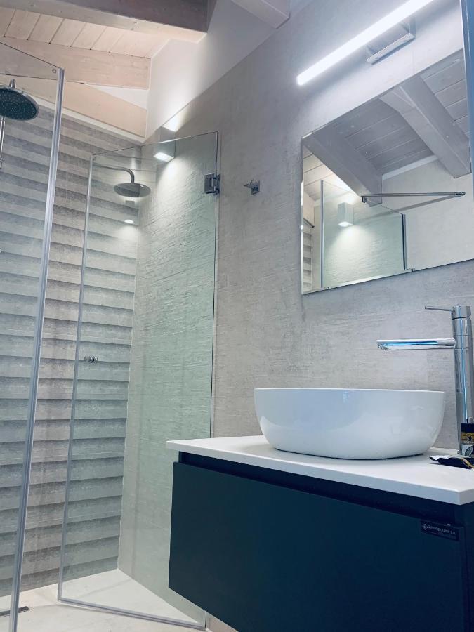 Terpsichore Boutique Bright New Sofita Studios And Appartment Дасия Екстериор снимка