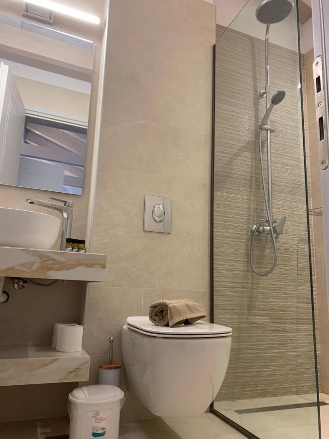 Terpsichore Boutique Bright New Sofita Studios And Appartment Дасия Екстериор снимка